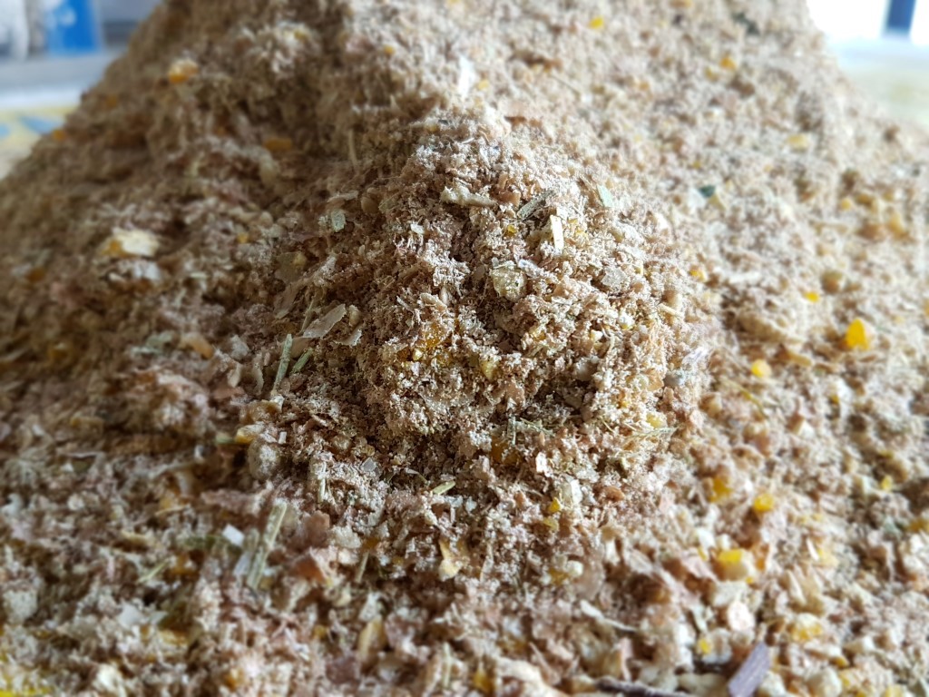 X DAIRY 15% MEAL 40KG